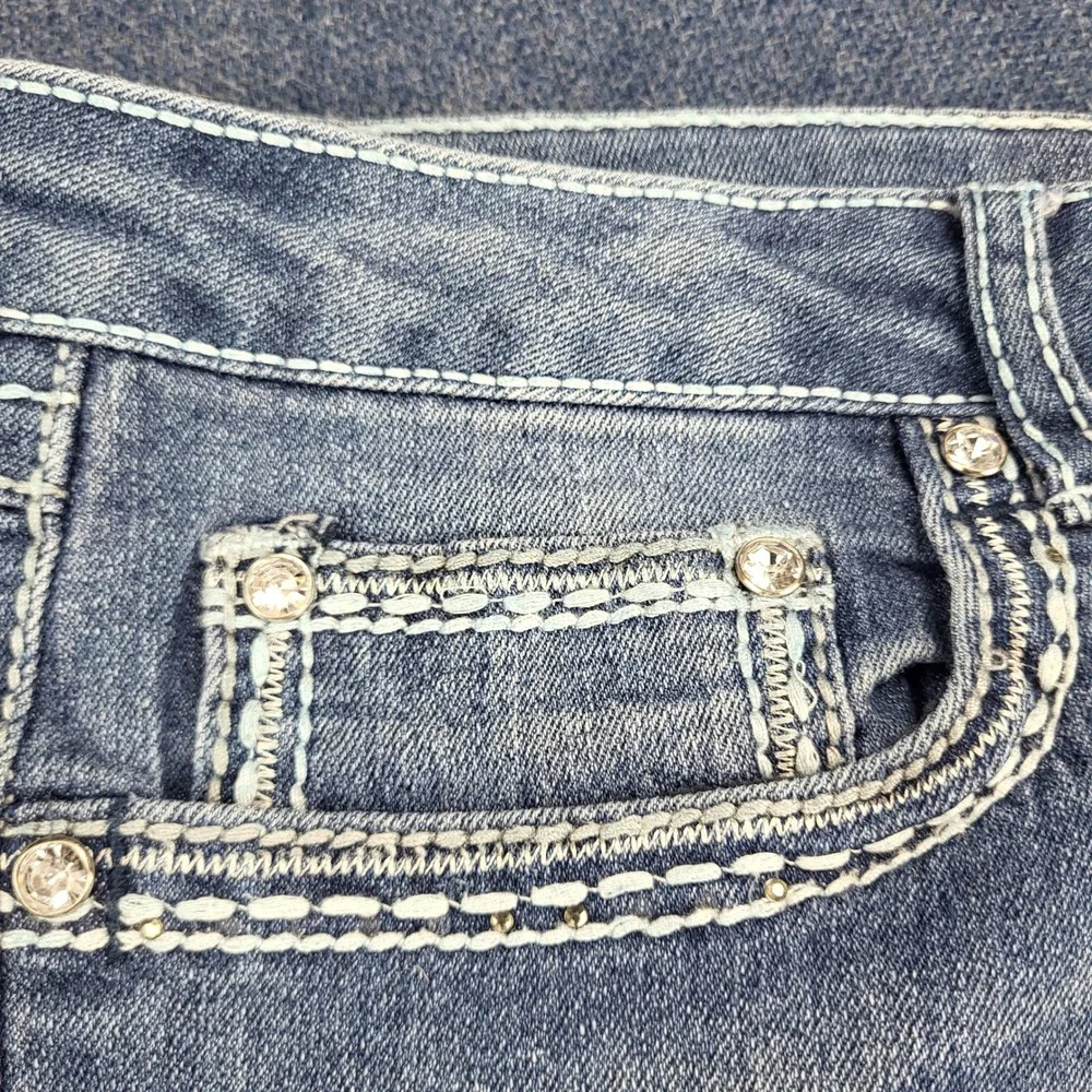 Mudd Womens Sz 15 Blue Rhinestone Cross Embroidered Flare Jeans Y2K Flap pockets